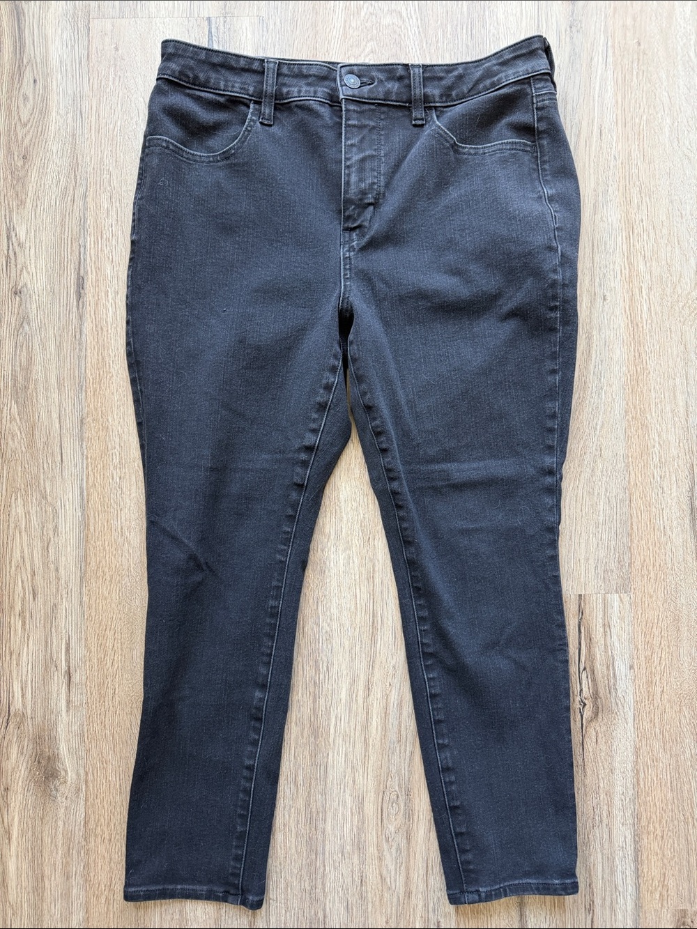 AE Dream Stretch Black Hi-Rise Jeggings - 12 x-Short